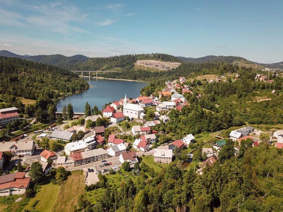 Apartman Patricia Διαμέρισμα Fužine Εξωτερικό φωτογραφία